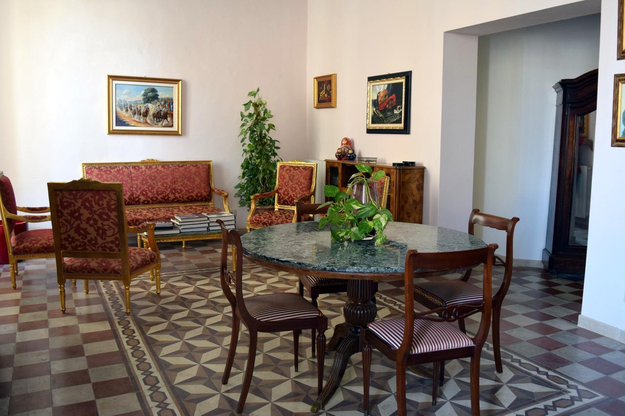 Eleonora Room & Breakfast Oristano Eksteriør bilde