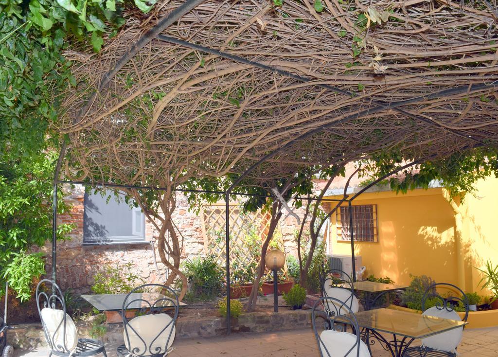 Eleonora Room & Breakfast Oristano Eksteriør bilde